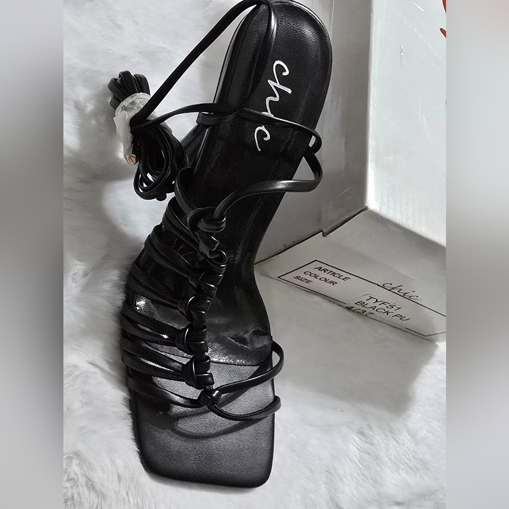 NEW Black Sandals 6-6.5